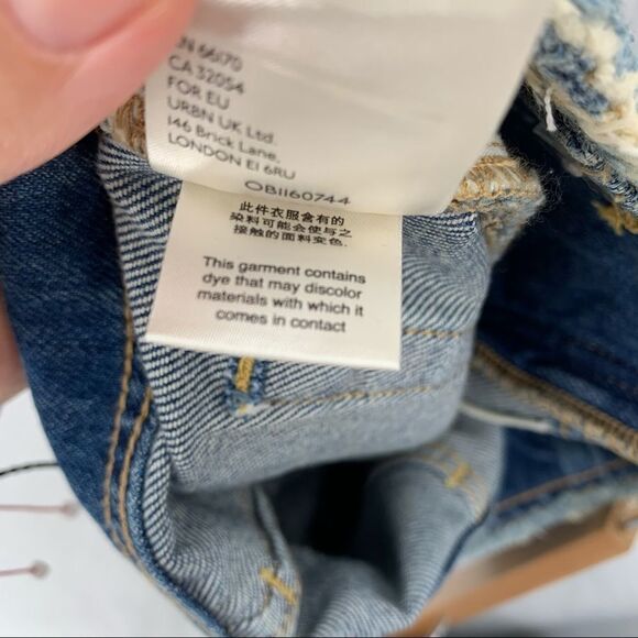 Free People Frayed Becket Cutoff Shorts NWT 26 - Picture 12 of 13